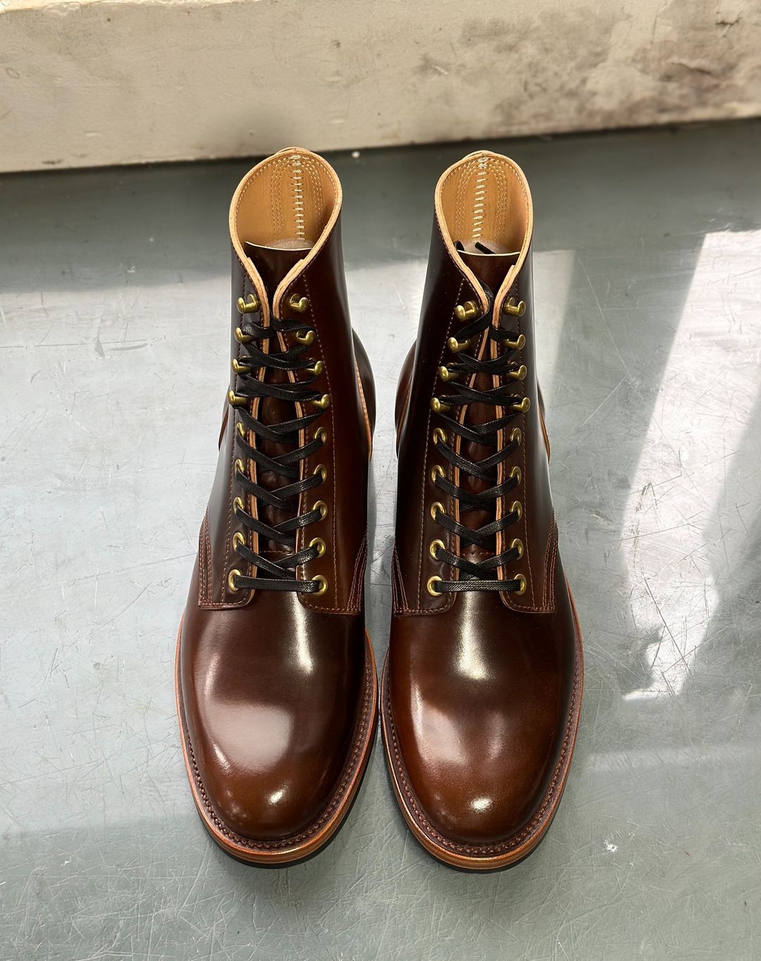 Italian Handmade Cowhide Martin Boots