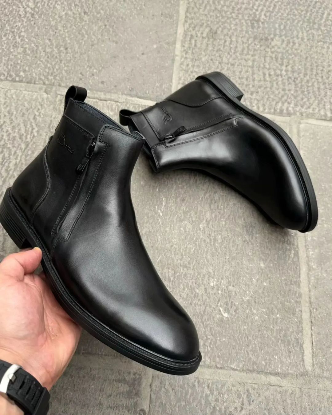 Modern British Cowhide Martin Boots