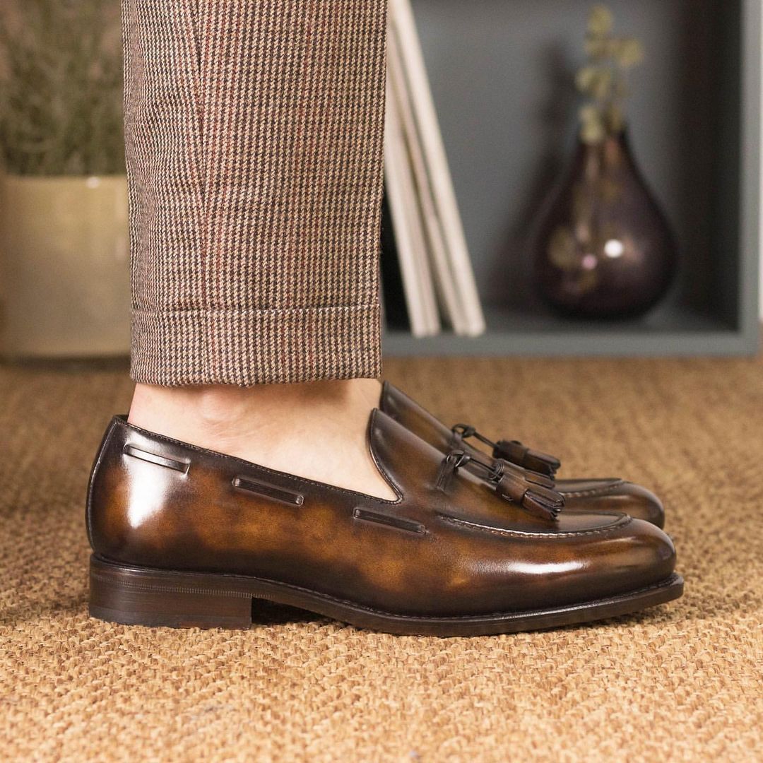 Handmade Tassel Tobacco Loafers